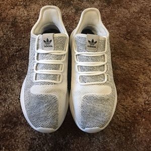 Adidas tublar shadow